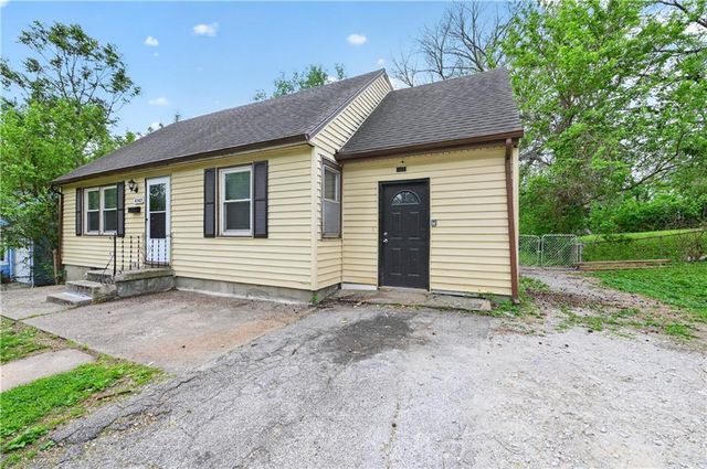 4342 LISTER Avenue, Kansas City, MO 64130