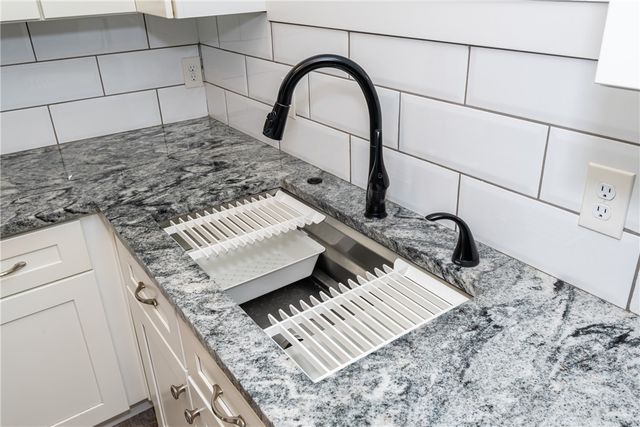 464 Darnell Drive, Dayton, OH 45431