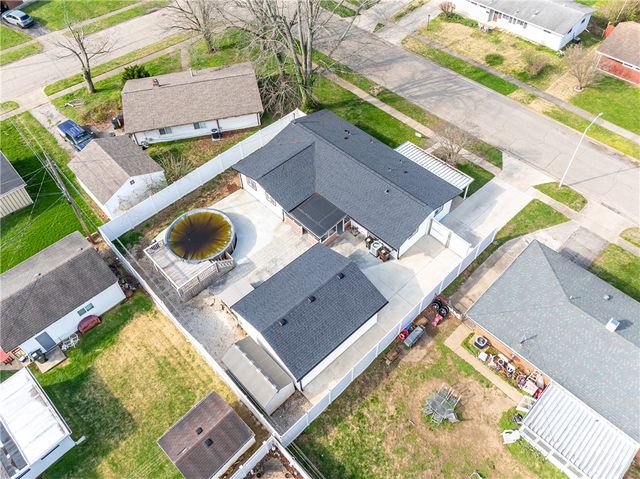 464 Darnell Drive, Dayton, OH 45431