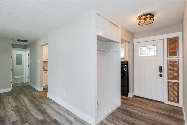 464 Darnell Drive, Dayton, OH 45431