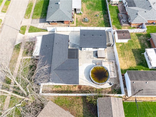 464 Darnell Drive, Dayton, OH 45431