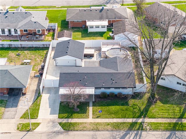 464 Darnell Drive, Dayton, OH 45431