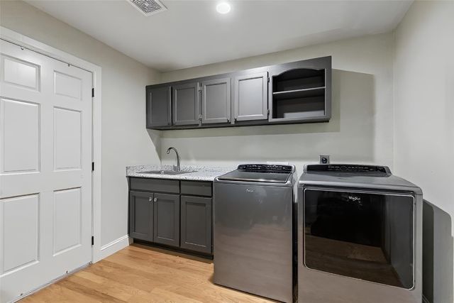 100 Swisher Road, Shady Shores, TX 76208