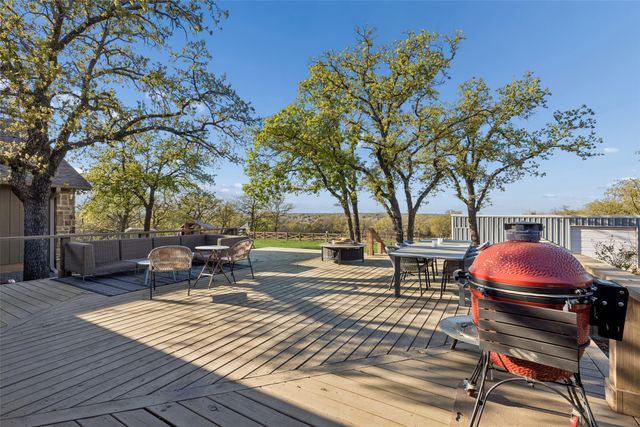 100 Swisher Road, Shady Shores, TX 76208