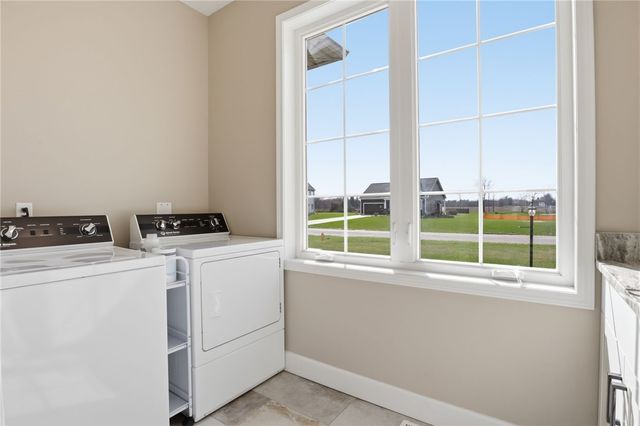1045 Lakemist Trail, Ontario, NY 14519