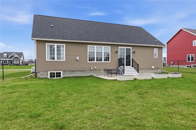 1045 Lakemist Trail, Ontario, NY 14519