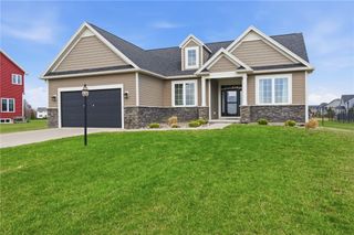 1045 Lakemist Trail, Ontario, NY 14519