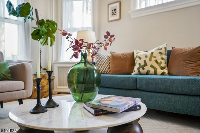 11 Valley Pl, Montclair Twp., NJ 07043