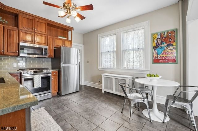 11 Valley Pl, Montclair Twp., NJ 07043