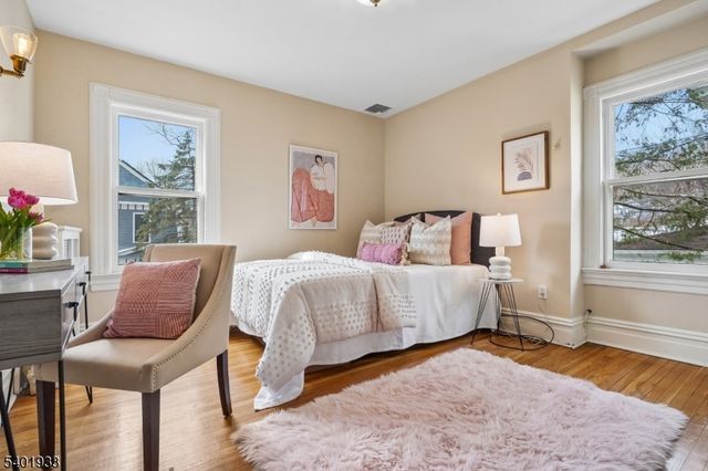 11 Valley Pl, Montclair Twp., NJ 07043