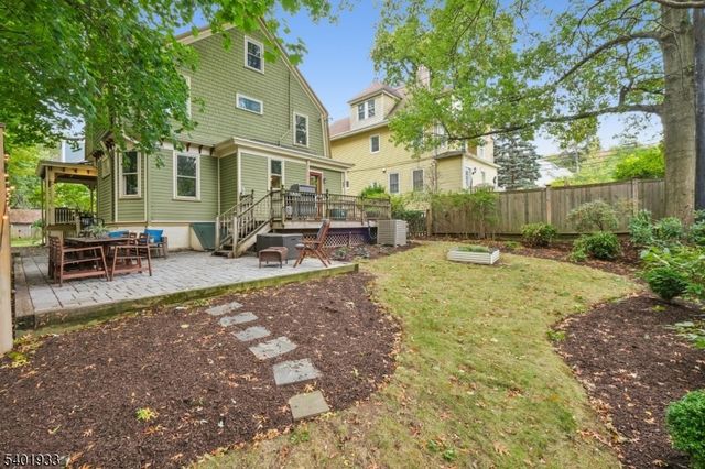 11 Valley Pl, Montclair Twp., NJ 07043