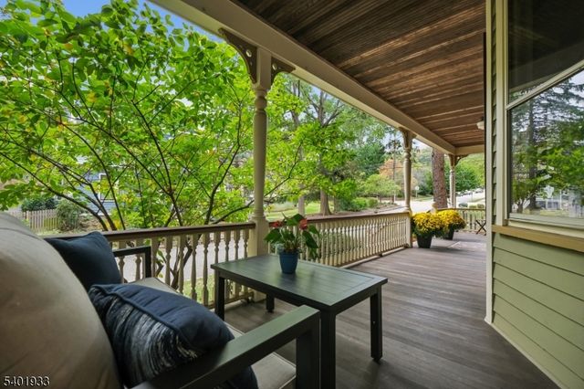 11 Valley Pl, Montclair Twp., NJ 07043