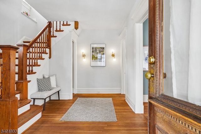 11 Valley Pl, Montclair Twp., NJ 07043