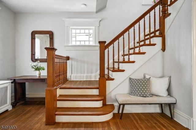 11 Valley Pl, Montclair Twp., NJ 07043