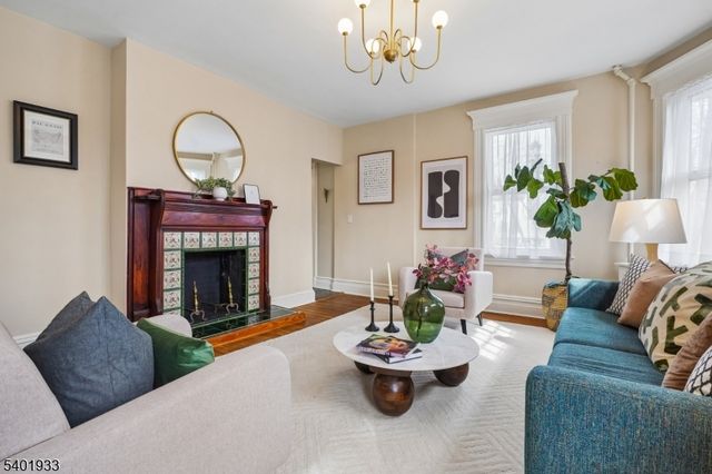 11 Valley Pl, Montclair Twp., NJ 07043