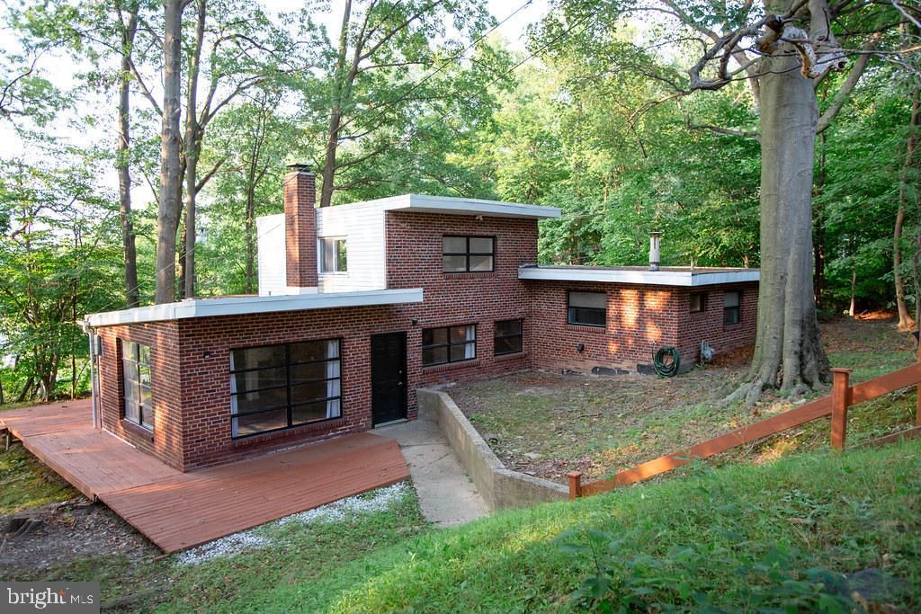 1092 TYSON AVE, Abington, PA 19001