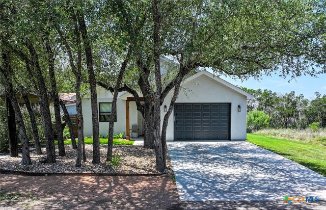 638 Oak Lane, Cottonwood Shores, TX 78657