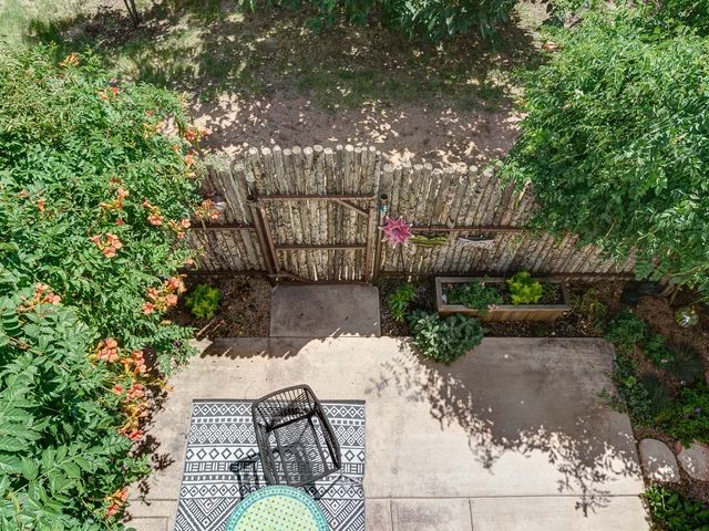 3221 La Paz, Santa Fe, NM 87507