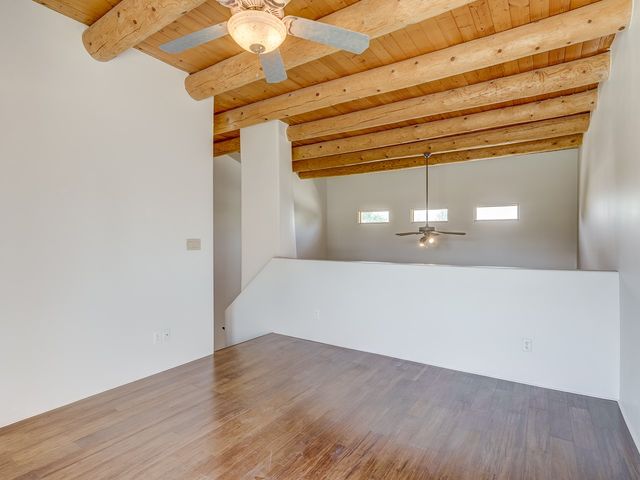 3221 La Paz, Santa Fe, NM 87507