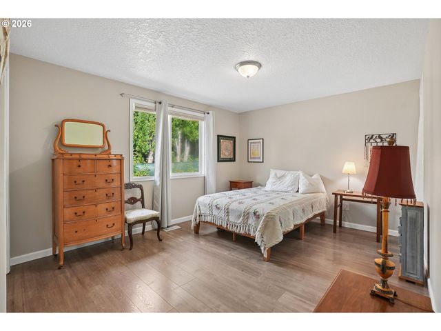 1518 SPRING GARDEN Way, Forest Grove, OR 97116