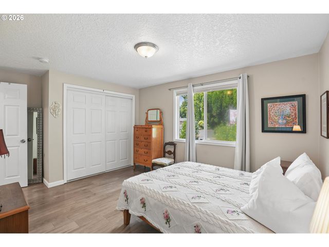 1518 SPRING GARDEN Way, Forest Grove, OR 97116