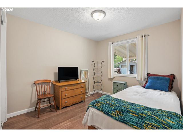 1518 SPRING GARDEN Way, Forest Grove, OR 97116