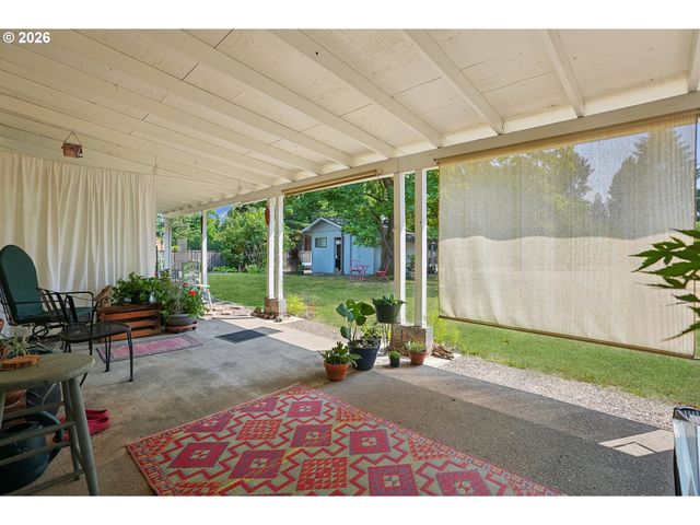 1518 SPRING GARDEN Way, Forest Grove, OR 97116