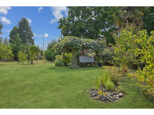 1518 SPRING GARDEN Way, Forest Grove, OR 97116