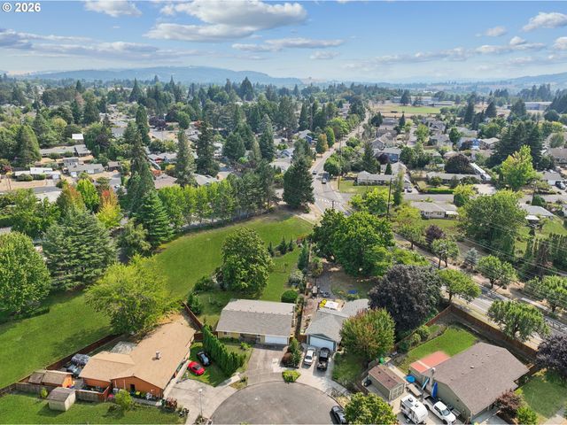 1518 SPRING GARDEN Way, Forest Grove, OR 97116