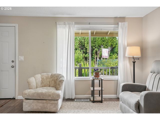1518 SPRING GARDEN Way, Forest Grove, OR 97116