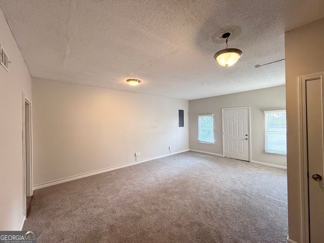 5753 Three Lakes Drive, Atlanta, GA 30349