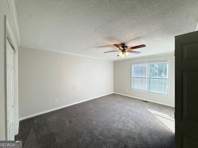 5753 Three Lakes Drive, Atlanta, GA 30349