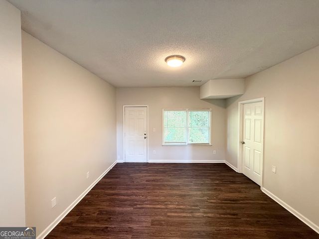 5753 Three Lakes Drive, Atlanta, GA 30349