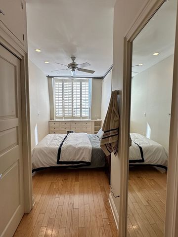 160 Commonwealth Avenue 704, Boston, MA 02116