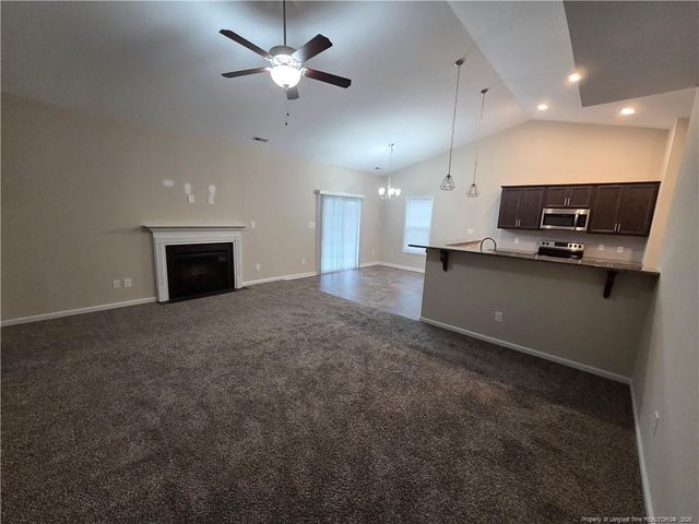 2044 Stonewash Drive, Fayetteville, NC 28306