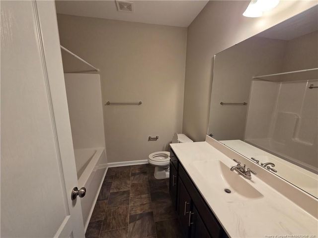 2044 Stonewash Drive, Fayetteville, NC 28306