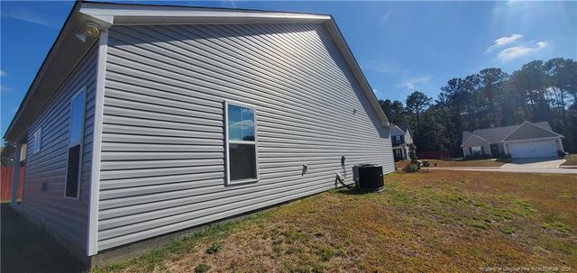 2044 Stonewash Drive, Fayetteville, NC 28306