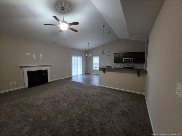 2044 Stonewash Drive, Fayetteville, NC 28306