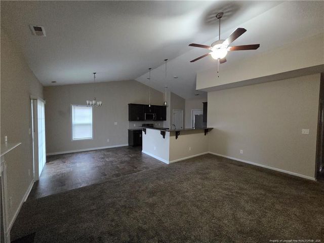 2044 Stonewash Drive, Fayetteville, NC 28306