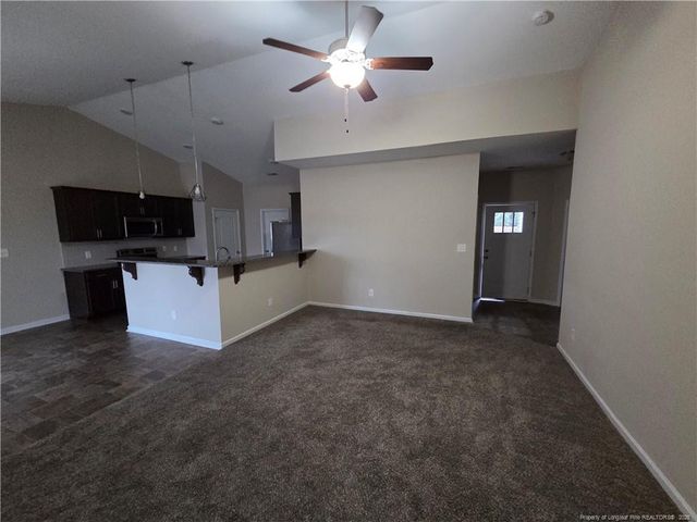 2044 Stonewash Drive, Fayetteville, NC 28306