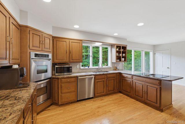 41 Pheasant Road, Pound Ridge, NY 10576