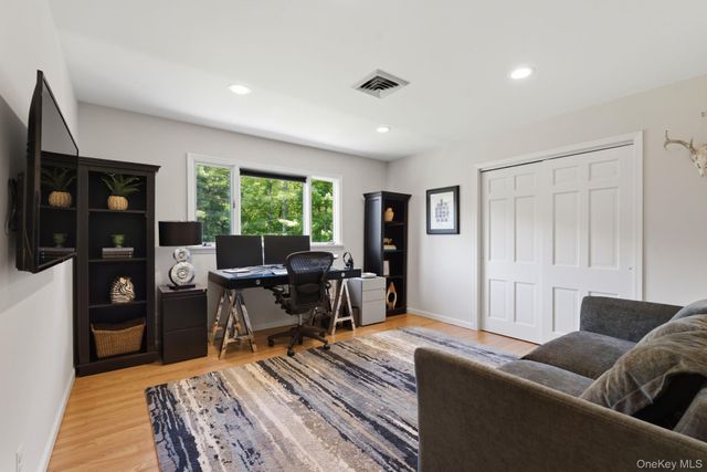 41 Pheasant Road, Pound Ridge, NY 10576