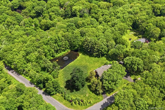 41 Pheasant Road, Pound Ridge, NY 10576