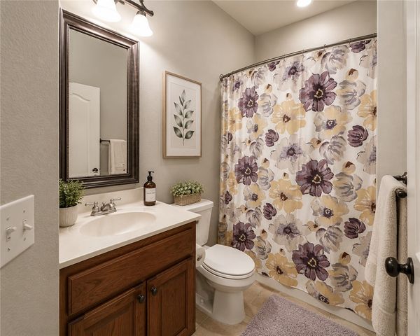 1303 NE Fairwinds Drive, Bentonville, AR 72712