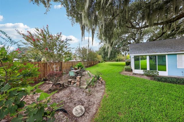 1607 SELKIRK DRIVE, Leesburg, FL 34788