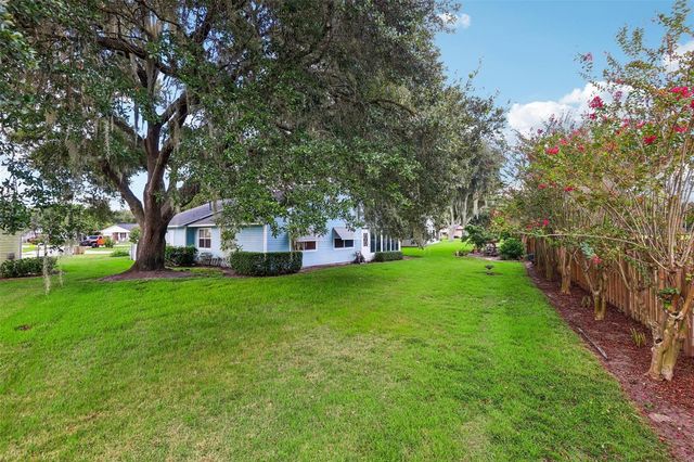 1607 SELKIRK DRIVE, Leesburg, FL 34788