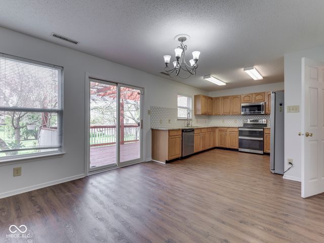 10343 Waveland Circle, Fishers, IN 46038