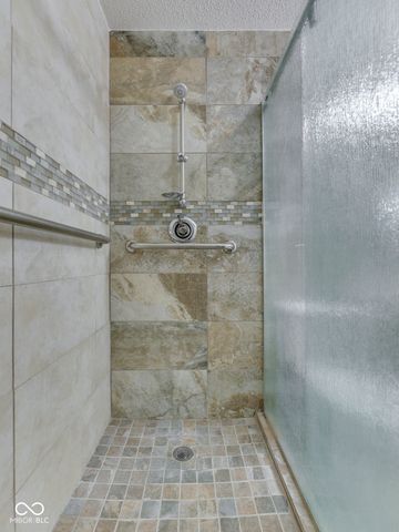 10343 Waveland Circle, Fishers, IN 46038