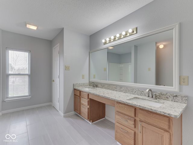 10343 Waveland Circle, Fishers, IN 46038