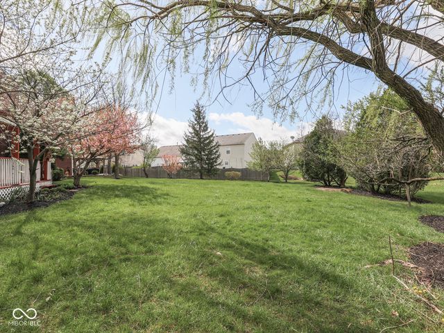 10343 Waveland Circle, Fishers, IN 46038